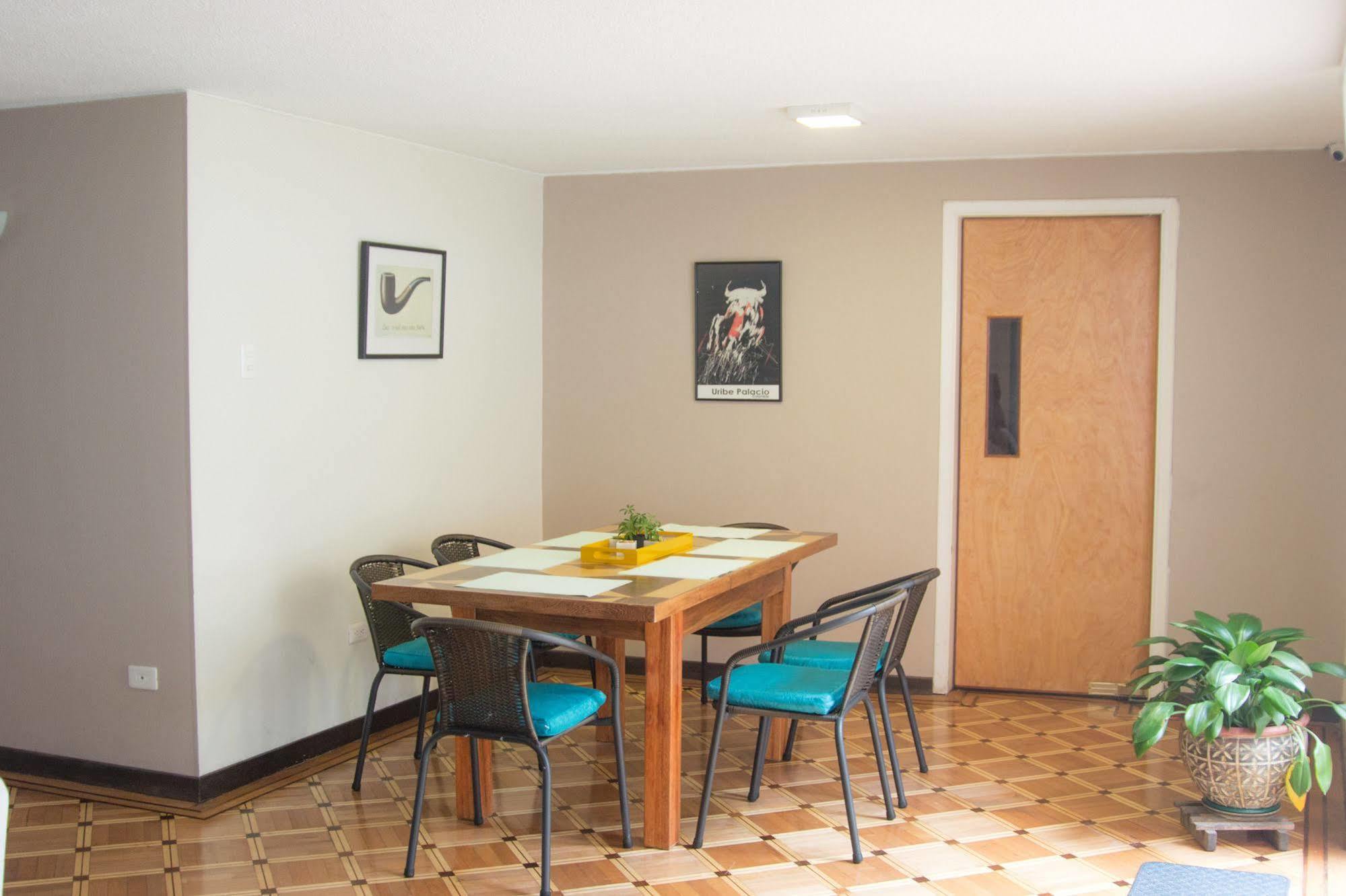 Casa Jota Hotel Bogota Ngoại thất bức ảnh