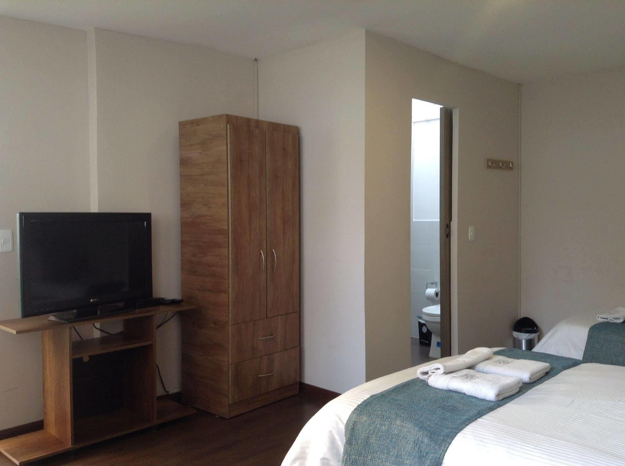 Casa Jota Hotel Bogota Ngoại thất bức ảnh